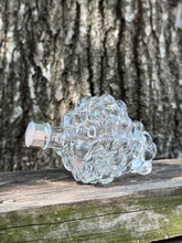 Cargar imagen en el visor de la galería, &quot;Le Vignoble&quot; Glass Flask
